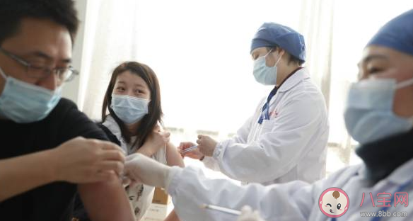 接种完新冠疫苗后是否可以洗澡 新冠疫苗接种注意事项大全