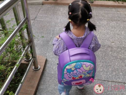 女儿第一天上幼儿园怎么发朋友圈 女儿入园第一天心情感慨 女儿第一天上幼儿园怎么发朋友圈 女儿入园第一天心情感慨