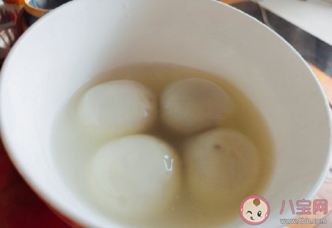 元宵节自己做汤圆的朋友圈文案 元宵节自制汤圆的朋友圈句子