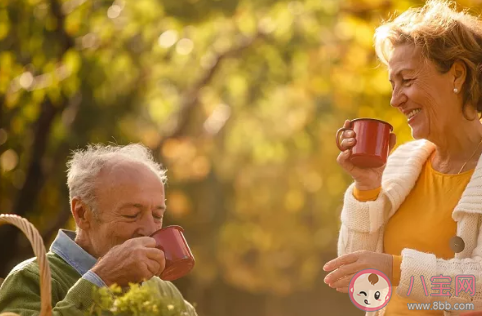 藿香正气水之后还能喝啤酒吗 喝完藿香正气水多久可以喝啤酒