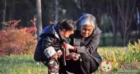 孩子到底该不该让父母来带 父母有义务帮忙带孩子吗