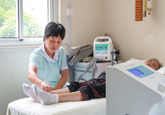 送父母去养老院就是不孝吗 挑选养老院要从哪几个方面进行考察