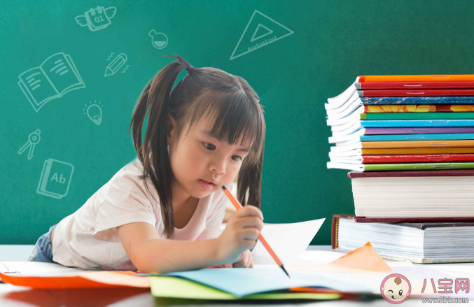 孩子越鼓励越自卑是怎么回事 正确有效的鼓励教育是怎样的