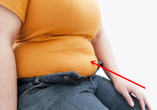 生完宝宝后肚子还是很大正常吗 生娃后的大肚子会持续多久