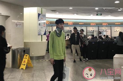 为什么电竞选手劳损高于白领数倍 电竞选手职业病有哪些