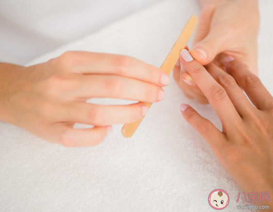 指甲剪得越短越干净吗 剪指甲留多长比较适宜