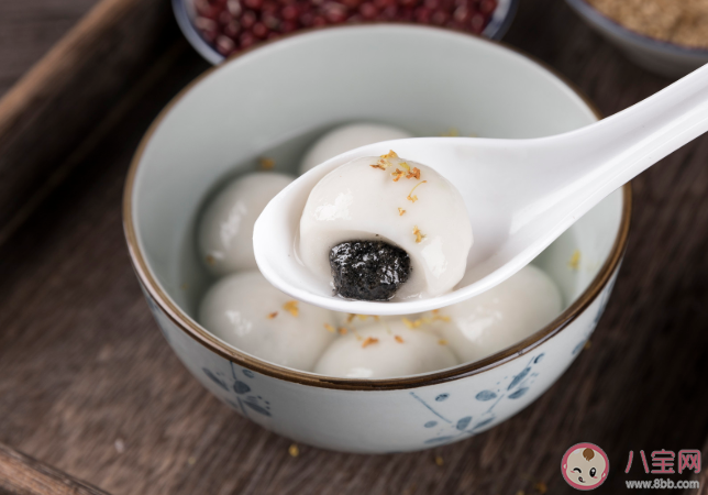 甜甜糯糯的汤圆适合早餐吃吗 汤圆适合什么时间吃 甜甜糯糯的汤圆适合早餐吃吗 汤圆适合什么时间吃