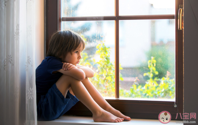 童年缺爱会影响人的性格吗 从小缺爱的孩子性格有什么特征