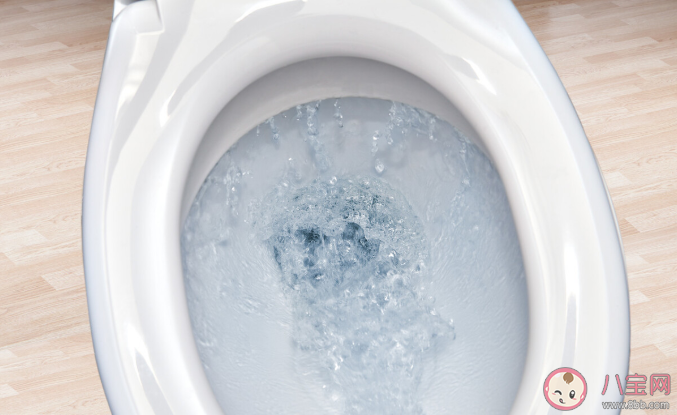 坐在公厕的马桶圈上会被传染疾病吗 在外面上厕所怎么卫生安全