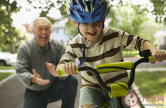 如何让孩子远离交通事故 预防儿童交通事故的方法
