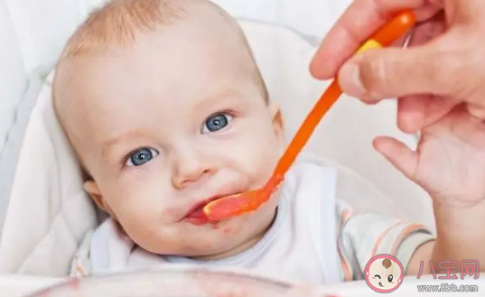 宝宝便秘要减少辅食吗 便秘吃什么辅食好