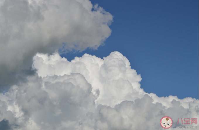 多云天气紫外线更强吗 紫外线对皮肤的伤害有哪些