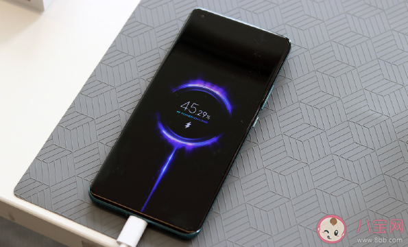 一加9pro和小米11pro选哪个好 一加9pro和小米11pro详细参数对比