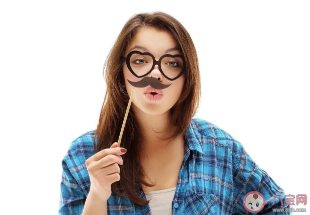女生唇毛多是什么原因 唇毛会不会越刮越多