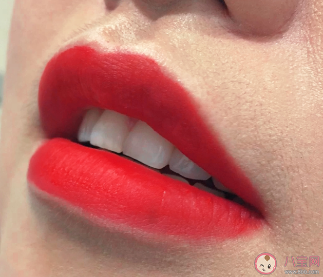 女生唇毛多是什么原因 唇毛会不会越刮越多