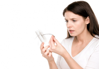 人一年要掉多少头发 日常护理如何减少脱发