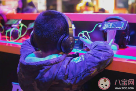 网游22点后不得为未成年人服务是怎么回事 教育部提出的3个重要睡眠时间是什么