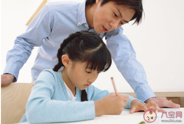 鼓励教育比挫折教育对孩子更好吗 如何平衡好鼓励教育和挫折教育