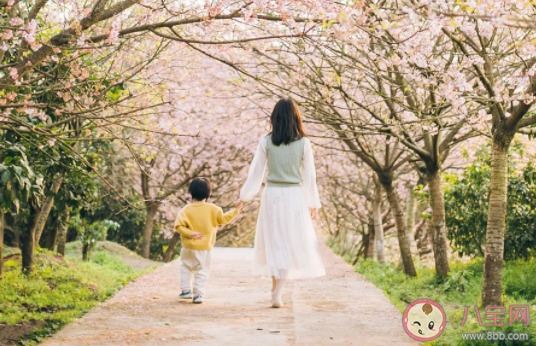 小孩子早教可以多去哪些场所 孩子多去图书馆的好处