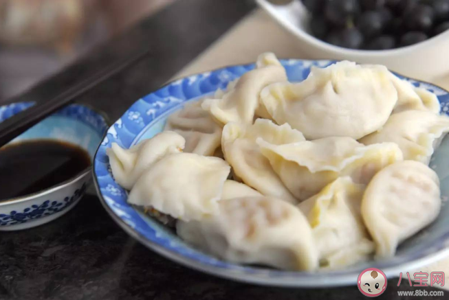 防止饺子粘皮煮饺子时可以加少量什么 蚂蚁庄园4月7日最新答案