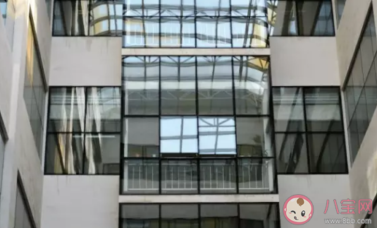 大学整天泡在图书馆好吗 经常待在图书馆的好处