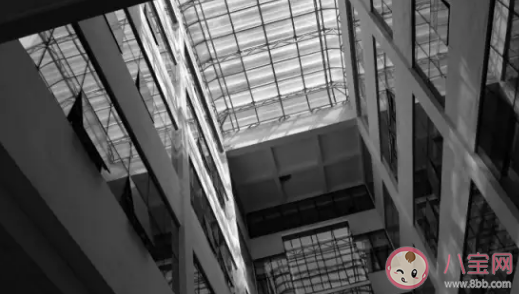 大学整天泡在图书馆好吗 经常待在图书馆的好处