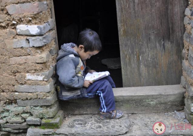 家里穷对性格影响有多大 贫穷最大的伤害在什么