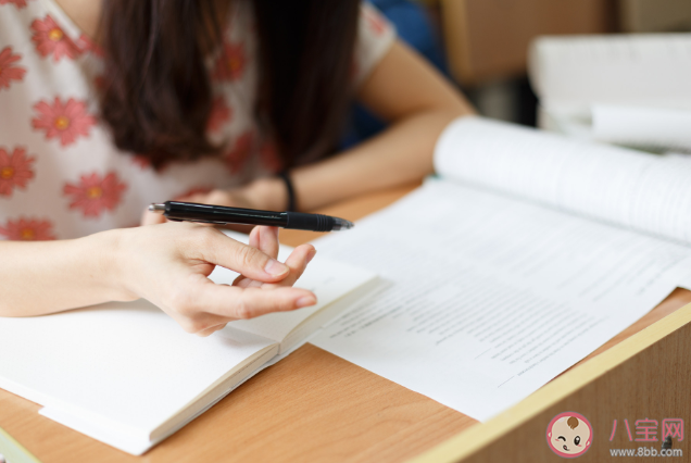 公务员考试需不需要报班 ​高效备考方法技巧有哪些