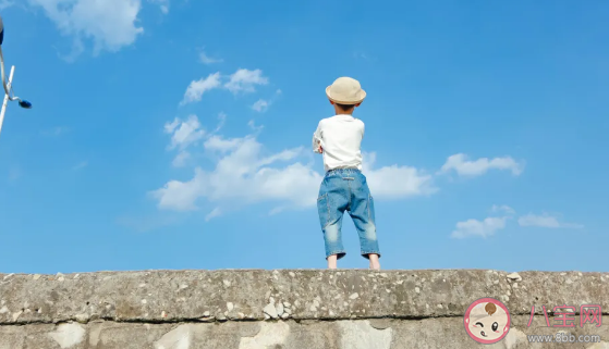 如何鼓励孩子让变得更加自信 鼓励孩子应该怎么说