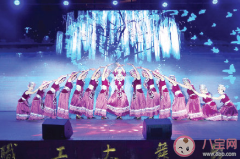 外地人第一次过广西三月三说说 第一次过三月三心情感慨句子 外地人第一次过广西三月三说说 第一次过三月三心情感慨句子