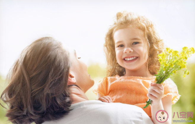 孩子称呼从妈妈变成妈代表了什么心理 妈妈应该怎么做