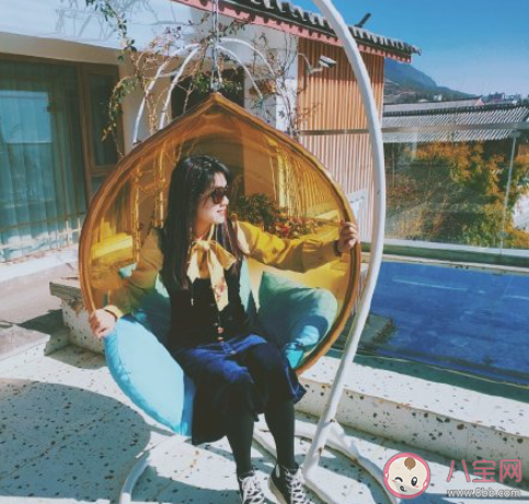 换季没衣服穿了的朋友圈句子 一到换季就没衣服穿感慨说说