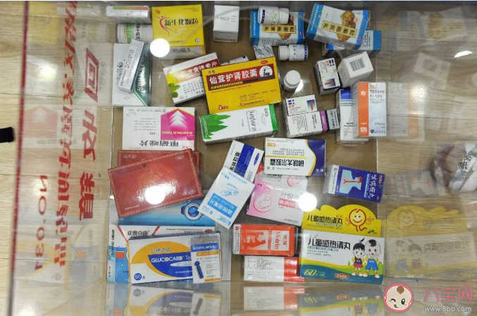 家里的药过期了还没吃完能直接扔吗 过期药品怎么处理 家里的药过期了还没吃完能直接扔吗 过期药品怎么处理