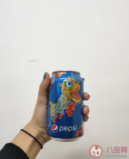 可口可乐和百事可乐哪个更好喝 可口可乐和百事可乐味道有什么区别 可口可乐和百事可乐哪个更好喝 可口可乐和百事可乐味道有什么区别