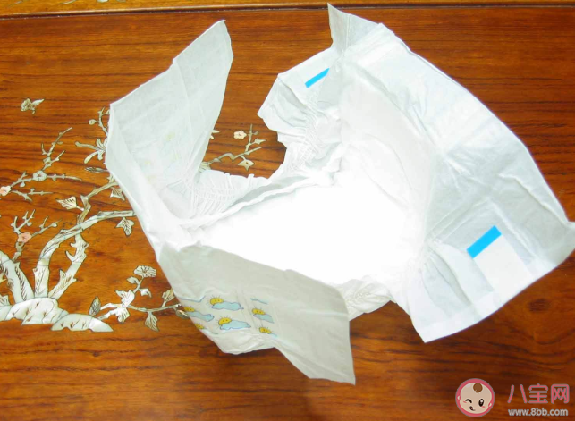 宝宝纸尿裤要分日用夜用的吗 宝宝纸尿裤选购4个要点 宝宝纸尿裤要分日用夜用的吗 宝宝纸尿裤选购4个要点