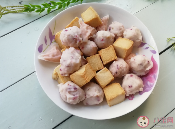 注胶肉最常见于哪些肉类中 平时买肉要注意什么 注胶肉最常见于哪些肉类中 平时买肉要注意什么