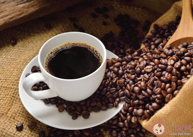 减肥喝黑咖啡还是白咖啡 黑咖啡晚上喝发胖吗