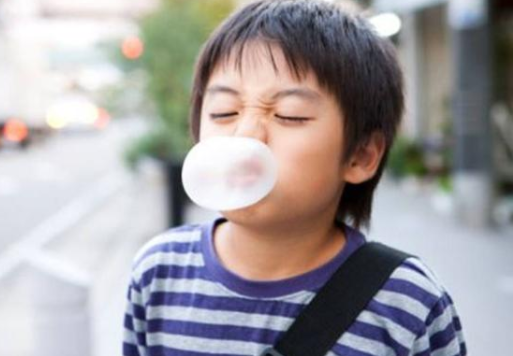 不小心吞下口香糖真的会粘在肠子里吗 蚂蚁庄园小课堂4月28日答案