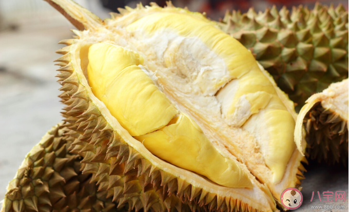 带壳的榴莲能保存多久 买回来的榴莲怎么保存比较好 带壳的榴莲能保存多久 买回来的榴莲怎么保存比较好