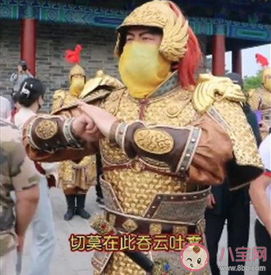 西安景区设唐武士劝阻不文明行为 为什么要设唐武士