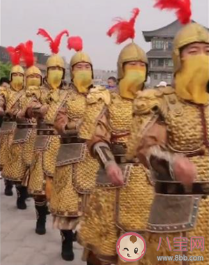 西安景区设唐武士劝阻不文明行为 为什么要设唐武士