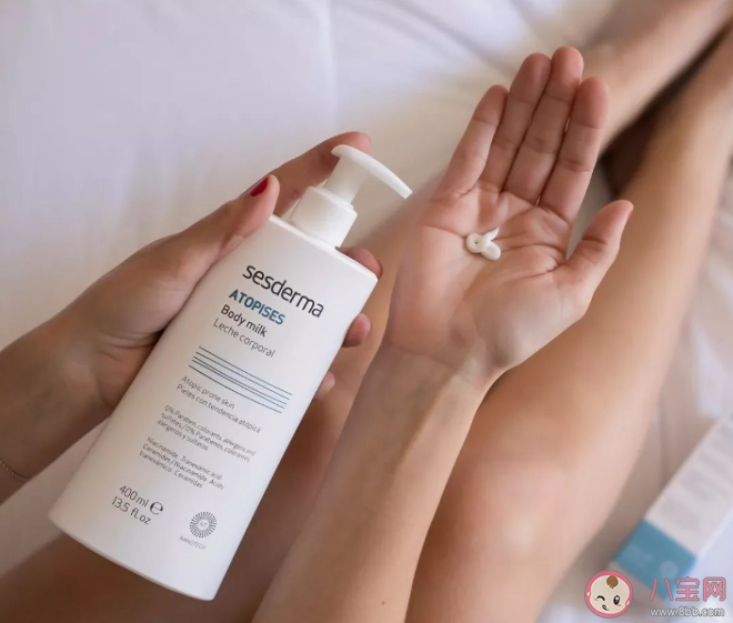 涂身体乳的最佳时间是什么时候 如何正确使用身体乳