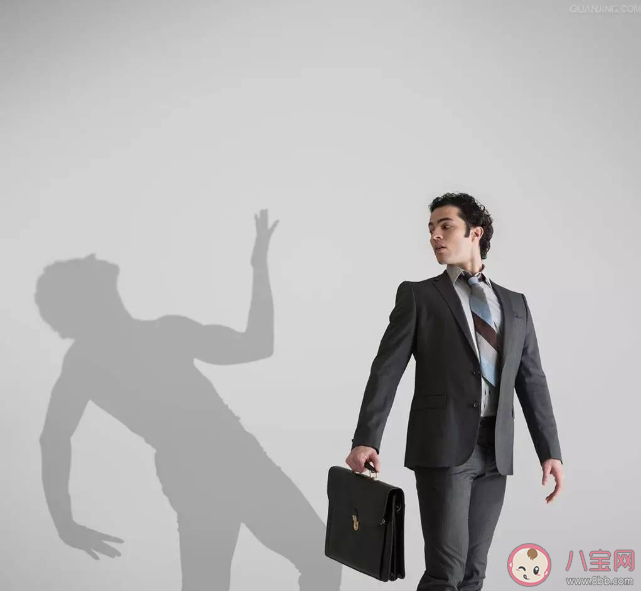 中年危机可怕在哪 如何面对中年危机 中年危机可怕在哪 如何面对中年危机