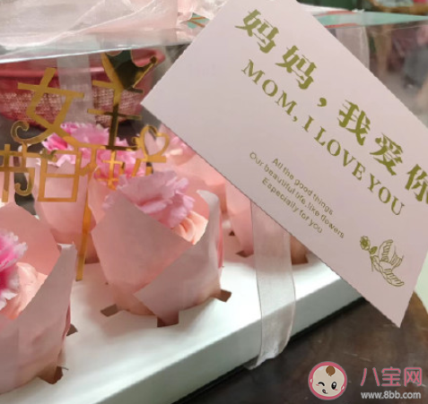初为人母的第一个母亲节语句 初为人母过母亲节的朋友圈说说