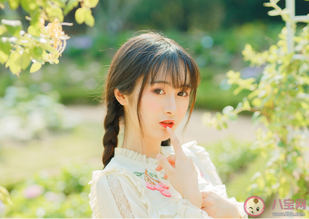 怎样追女生才不会成为舔狗 追女生的经验方法