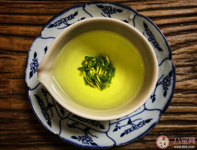 莲子心泡水喝多久有效果 莲子心泡水可以长期喝吗