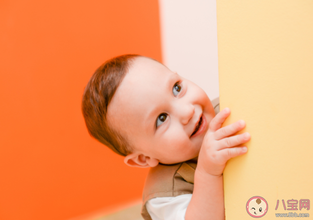 宝宝情绪敏感家长应该怎么做 孩子情绪为什么那么敏感