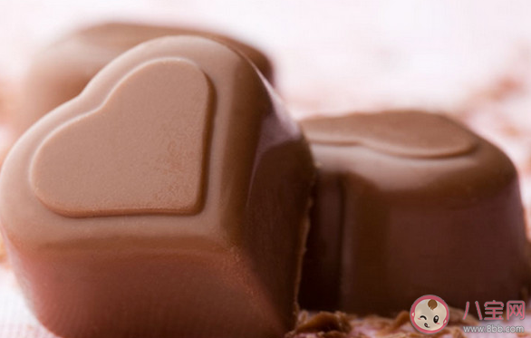 坐飞机出行时哪一类物品可以随身携带上飞机 蚂蚁庄园小课堂6月12日答案 坐飞机出行时哪一类物品可以随身携带上飞机 蚂蚁庄园小课堂6月12日答案