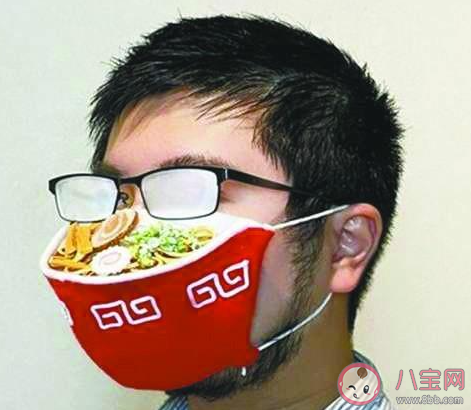 日本推菠萝包口罩是怎么回事 菠萝包口罩是什么样子的