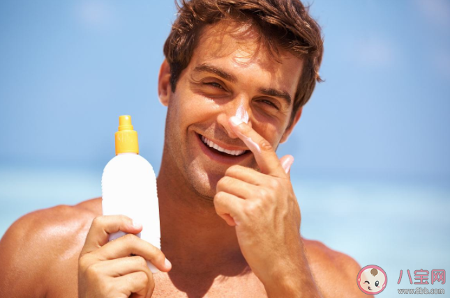 为什么涂了防晒还会晒黑 选择防晒霜要看哪几点 为什么涂了防晒还会晒黑 选择防晒霜要看哪几点